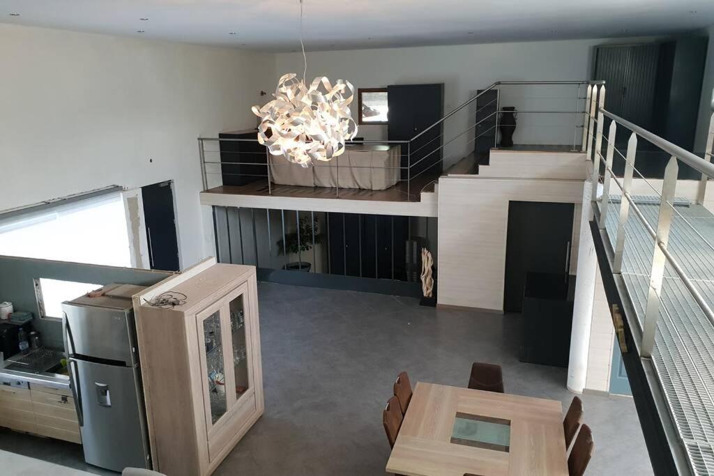 Gite Des Vernizeaux Le Creusot Εξωτερικό φωτογραφία